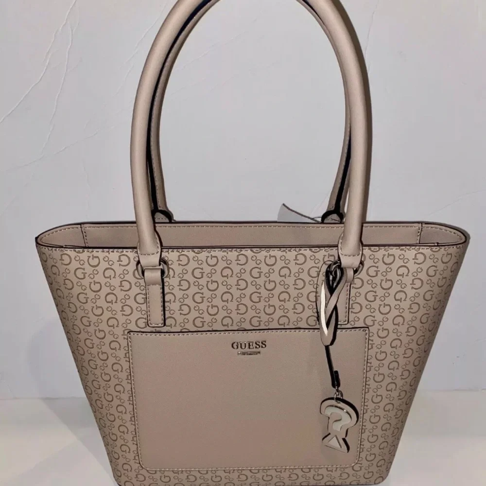 New Beige GUESS Purse Tote Hand Bag + Bag Charm Latte Cuba SE750822 NWT Embossed - Picture 2 of 5